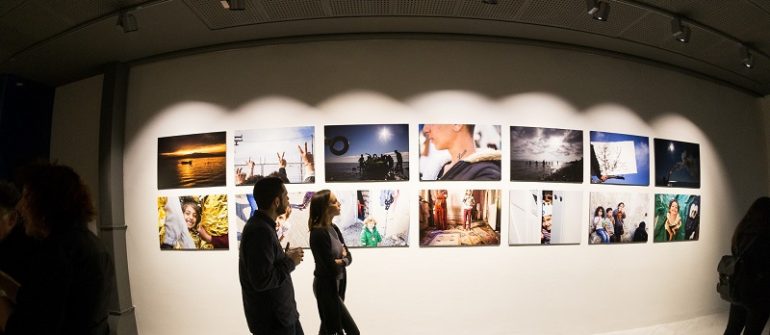 ΟΛΟΚΛΗΡΩΘΗΚΕ Η ΕΚΘΕΣΗ “FLOATING WITH HOPE” ΣΤΟΝ ΠΟΛΥΧΩΡΟ SPACE LAB